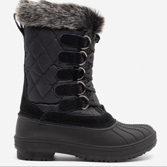 Charlotte Russe Quilted Furry Top Duck Boots - Picture 8 of 15